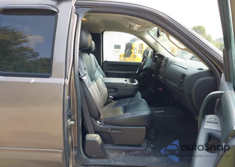 2013 Chevrolet Silverado 1500 Lt z USA, uszkodzony, nr VIN 1GCRKSE78DZ331347